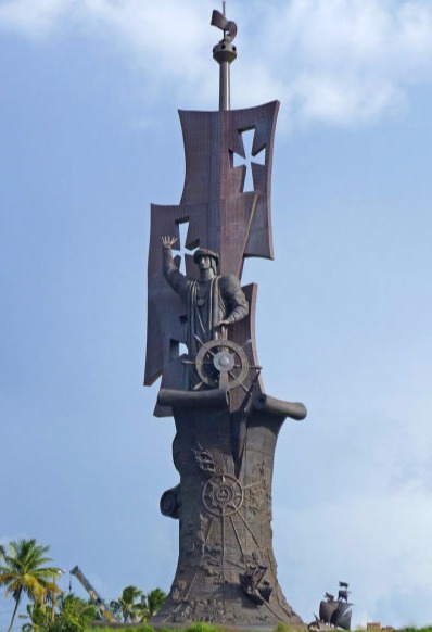 Estatua de Cristóbal Colón en Puerto Rico.